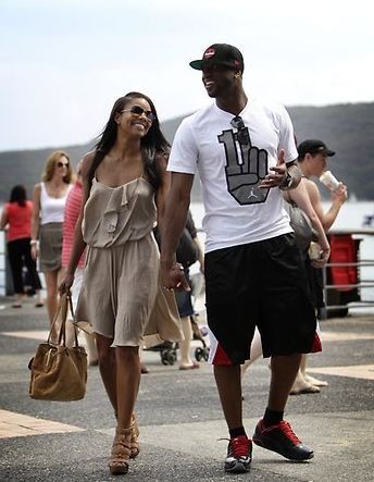 NBA每日最佳：里夫斯44分11助攻，八村塁&VJ纷纷献绝杀（NBA今日最佳：里夫斯轰下44分11助攻，八村塁与VJ相继献上绝杀）