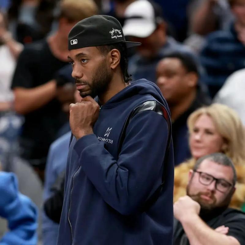 愿无大碍，圣保罗官方：奥斯卡出现心脏异常，送医后情况稳定（圣保罗官方通报：奥斯卡心脏异常入院，目前情况稳定）