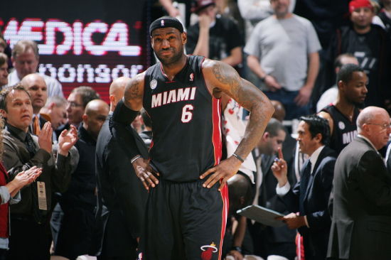 谁还质疑状元成色？弗拉格22+5+8全场0失误（状元含金量还用怀疑？弗拉格22分5板8助，全场零失误）