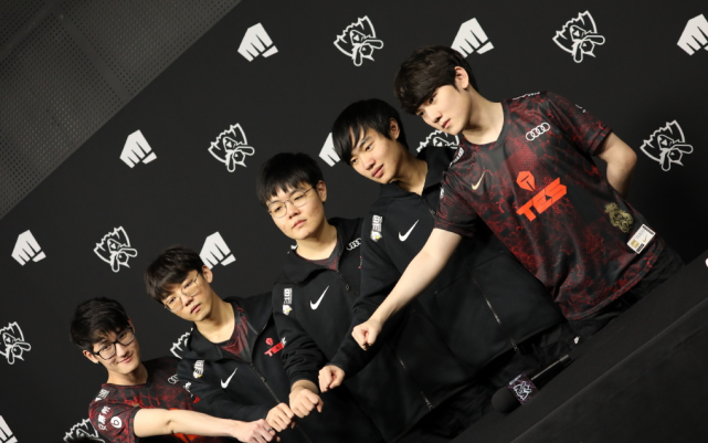 赛过程中 赛过程中